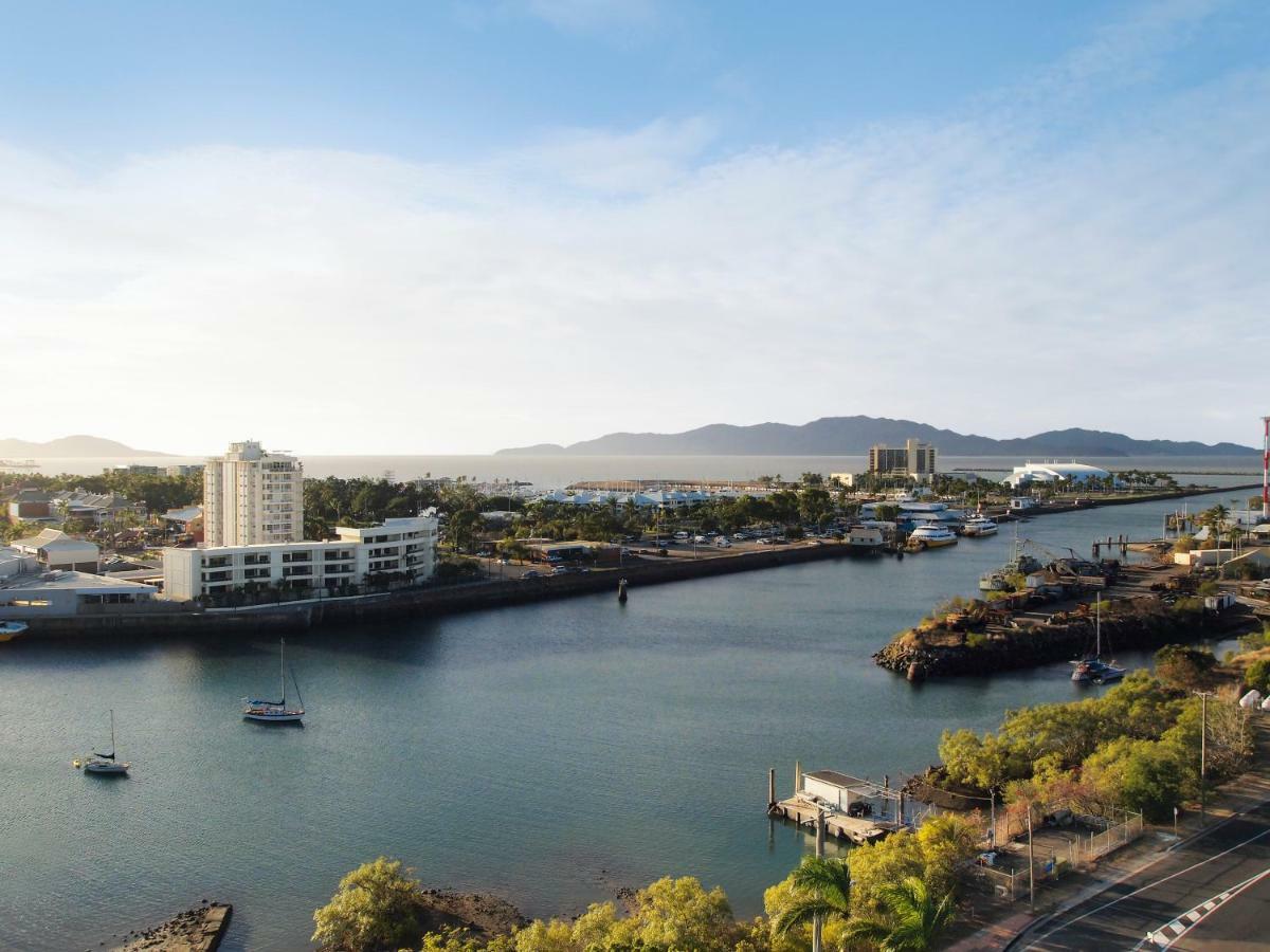 Apartments @ 81 Palmer Townsville Exterior photo